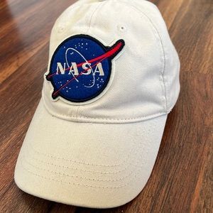 Nasa hat